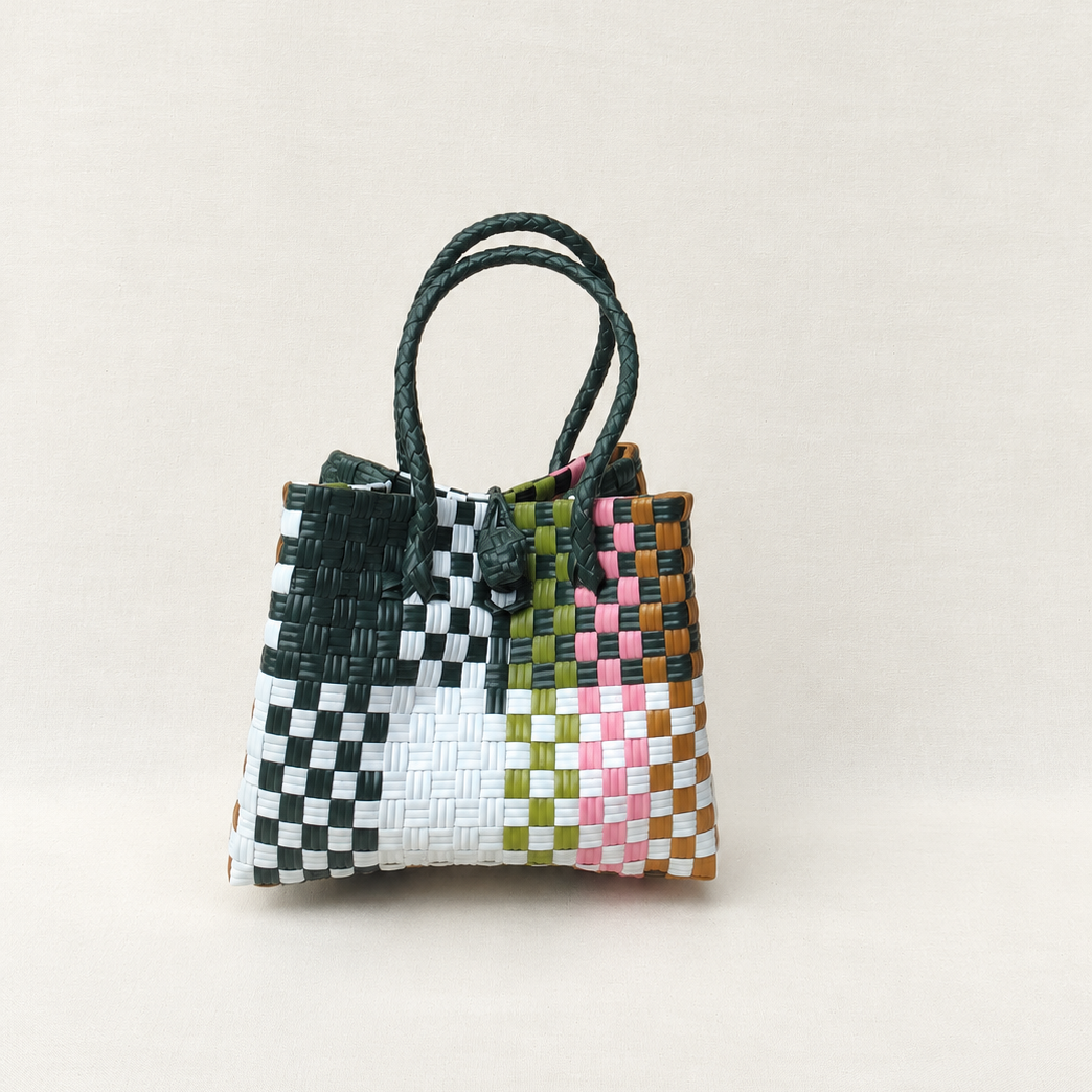 Kotuku – Handwoven Recycled Plastic Tote