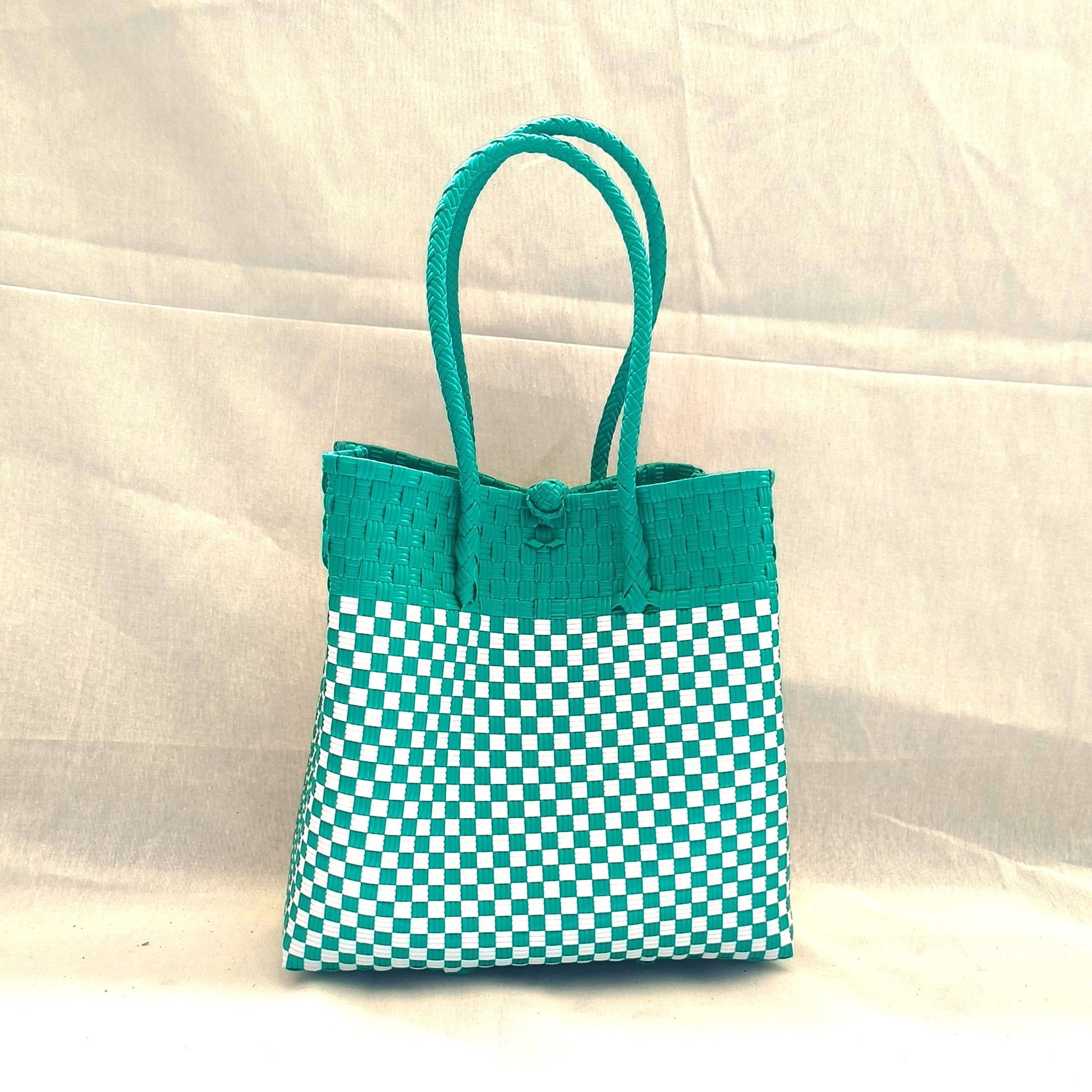 Lagoon from Oceania collection