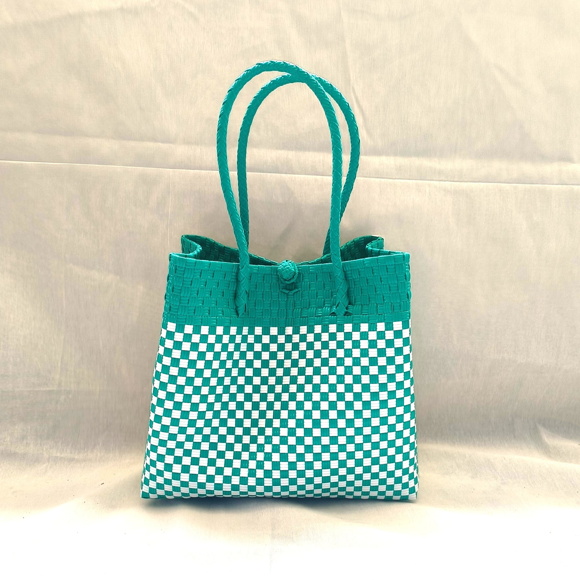 Lagoon from Oceania collection