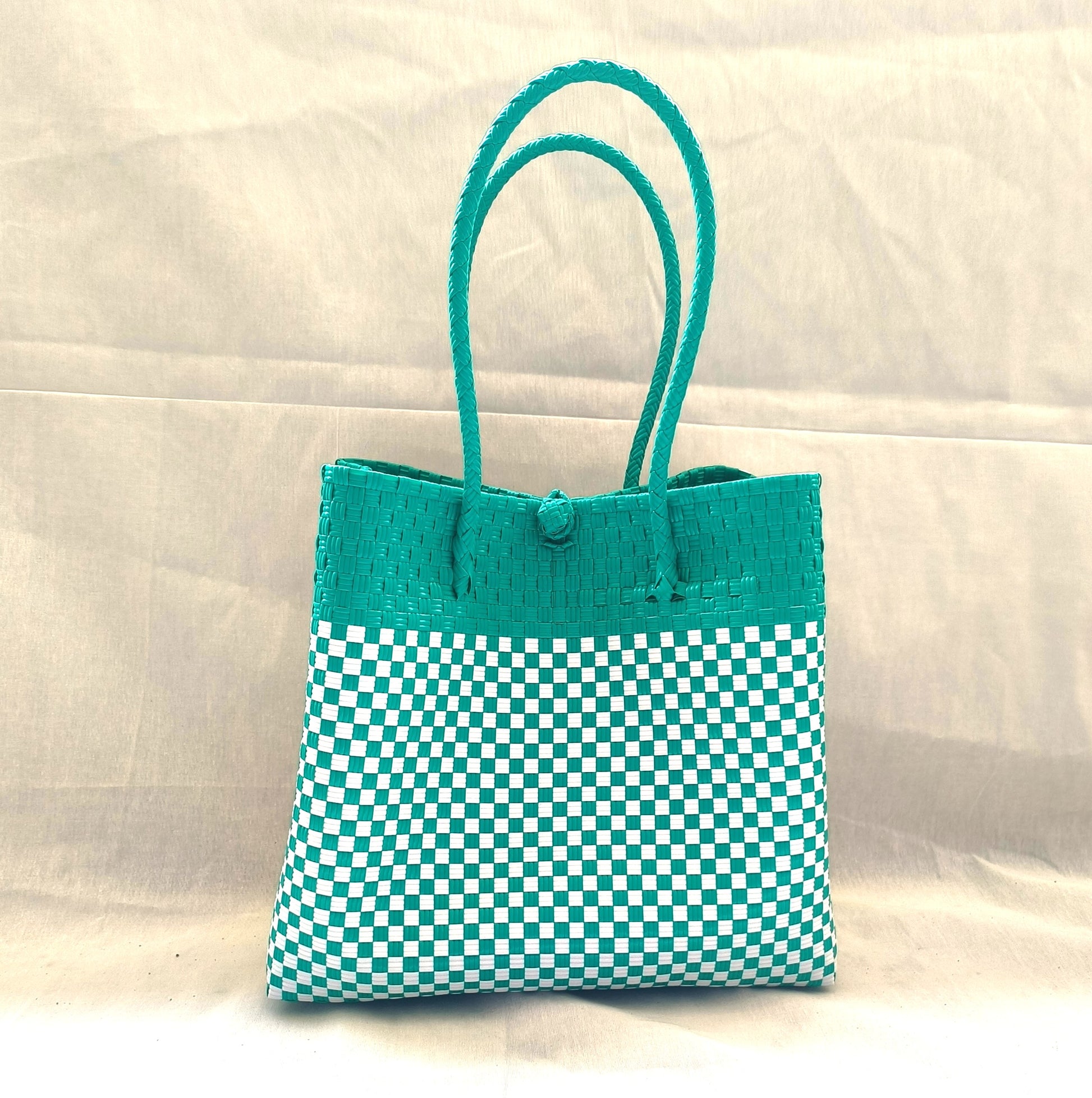 Lagoon from Oceania collection