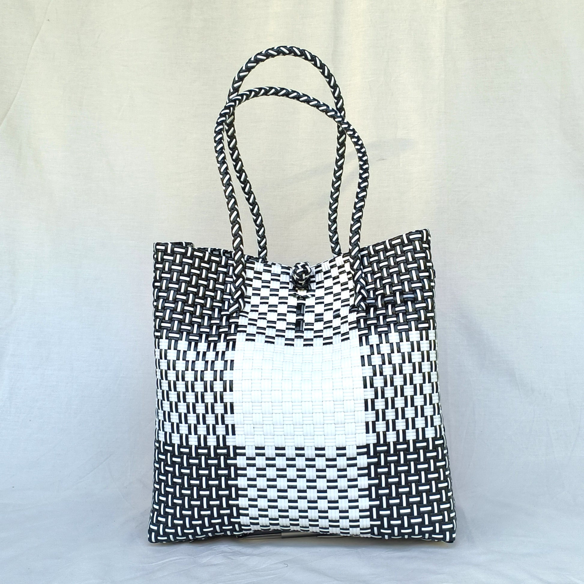Turtle Totes Chic Collection Crossroads Tote Bag – Handwoven from Recycled Plastic Bottles
