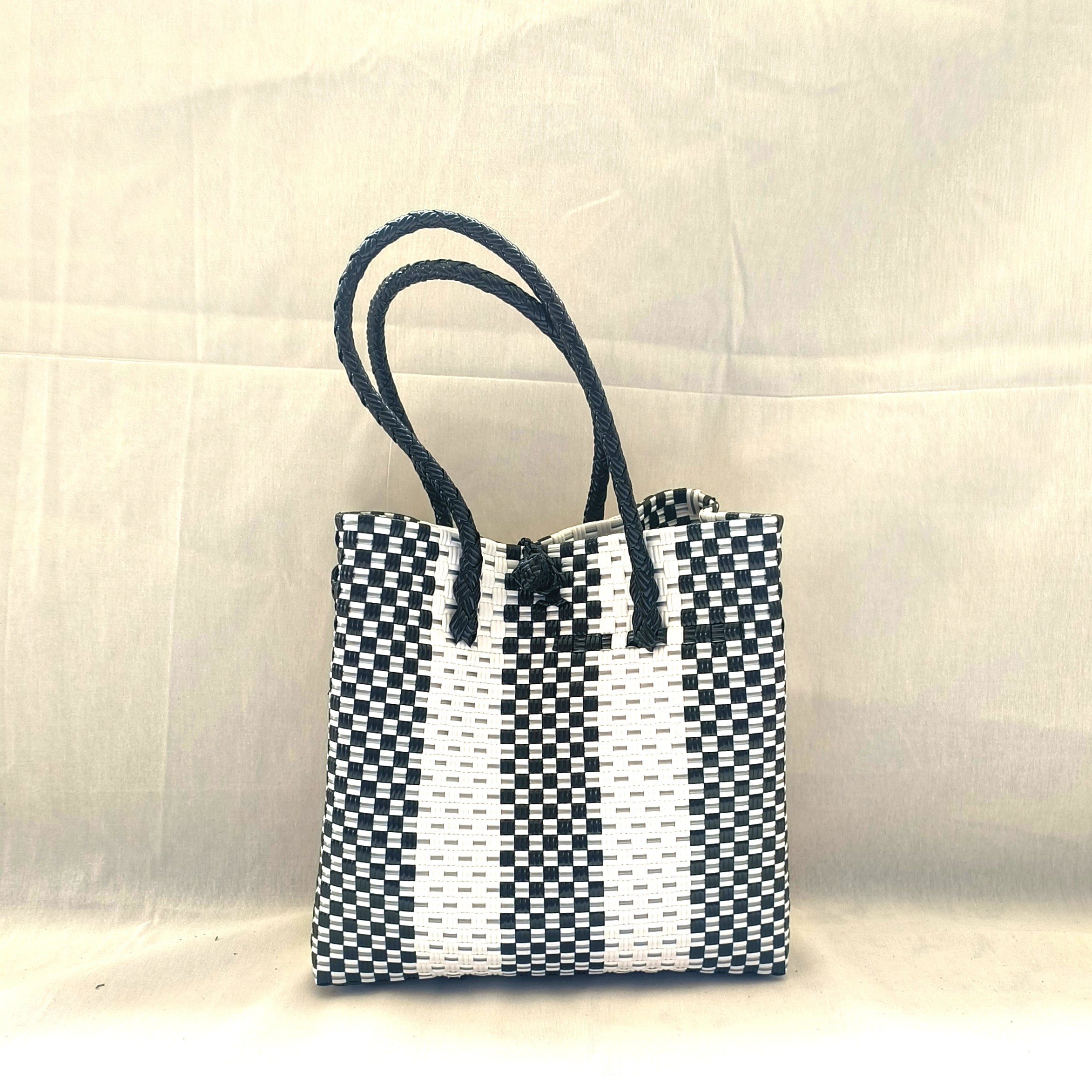 Savoy Stripe – Elegant and French-inspired from Chic collection