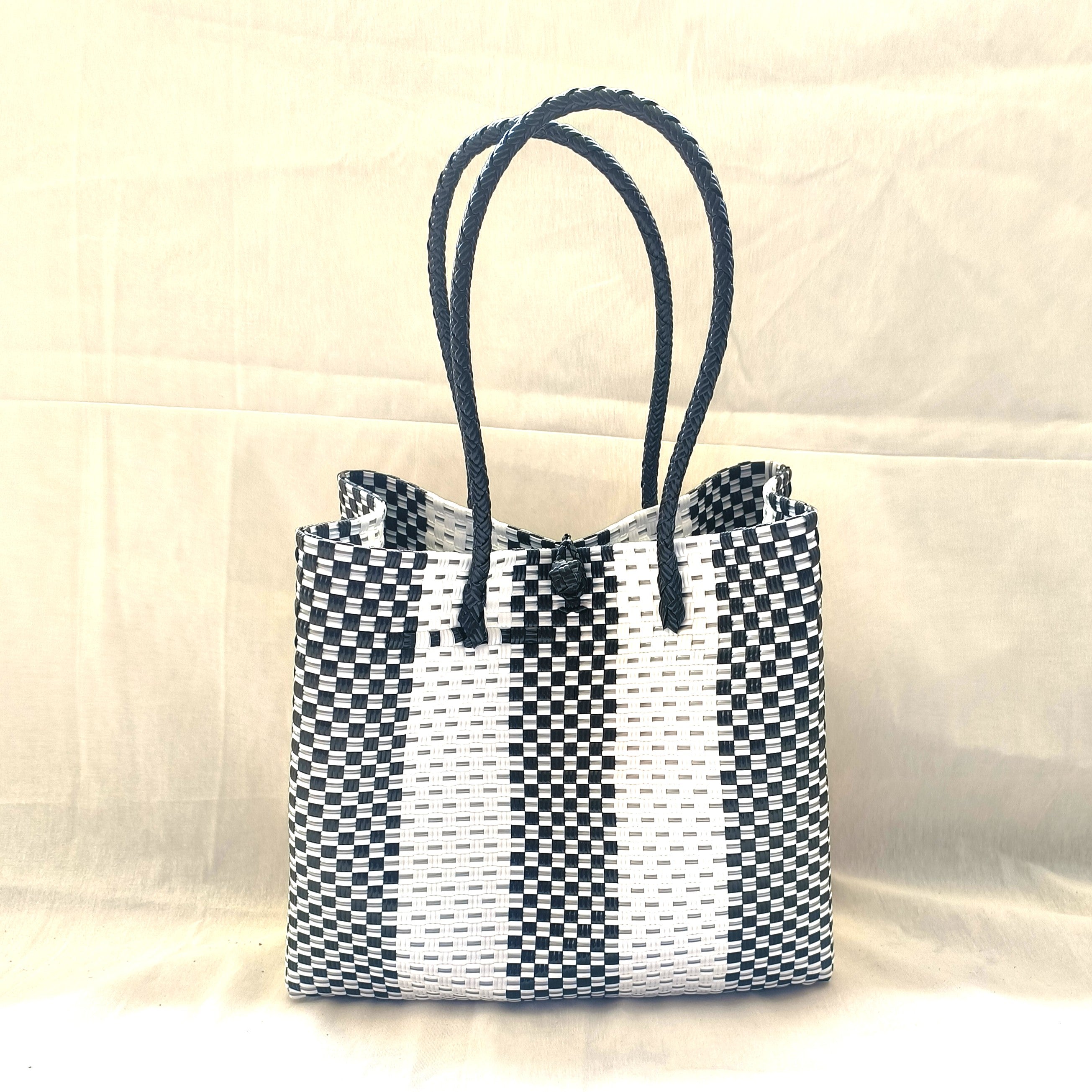 Savoy Stripe – Elegant and French-inspired from Chic collection