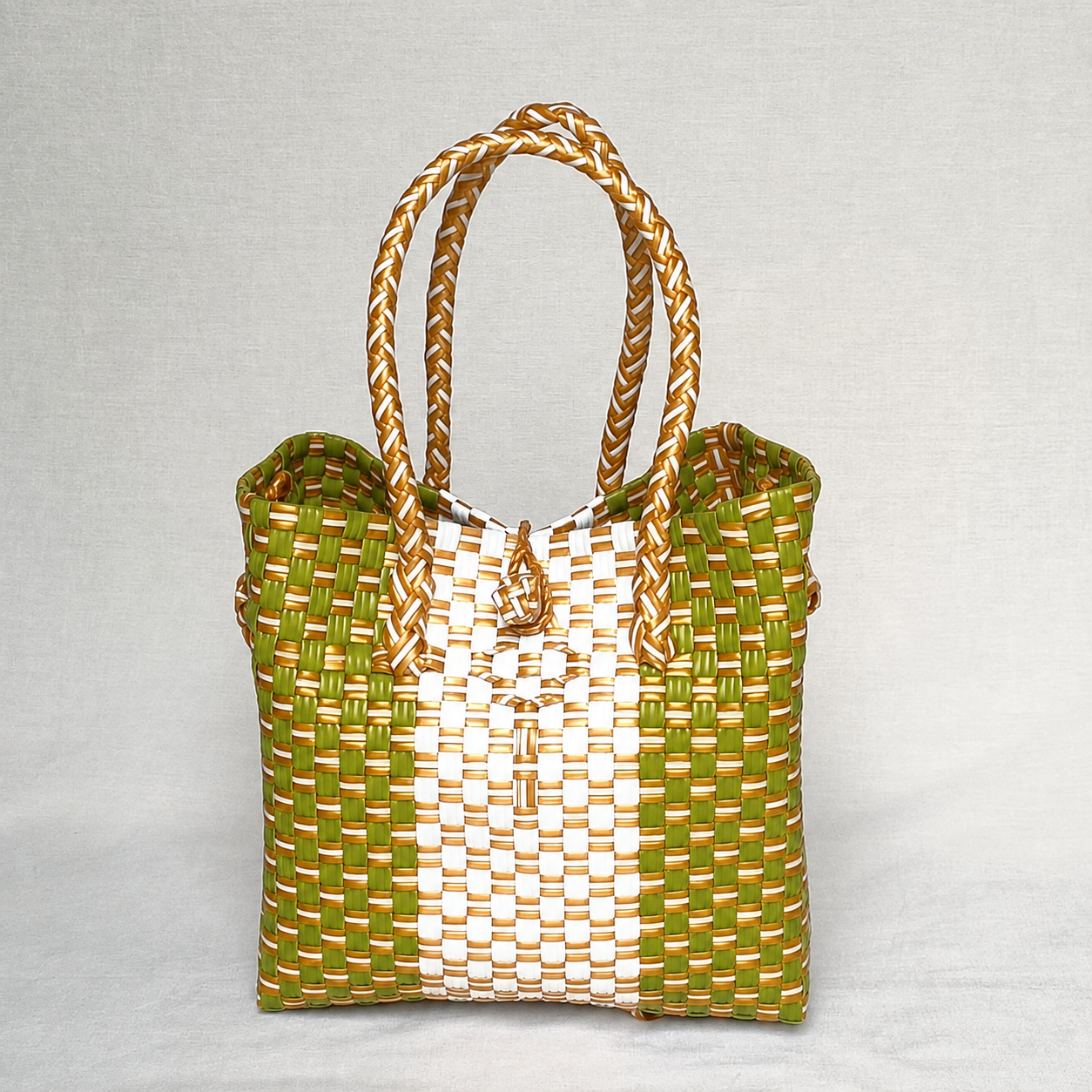 Olive Grove – Chic Collection Woven Tote
