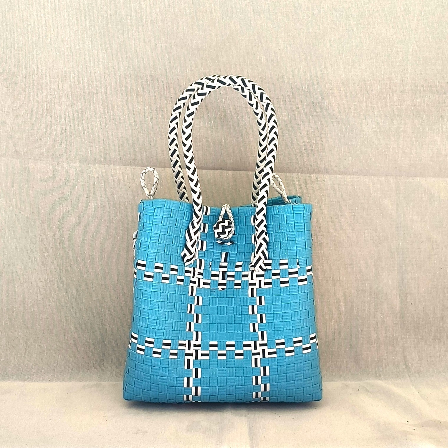 Tik Tak Tote Blue—perfect for a designer vibe from Oceania collection