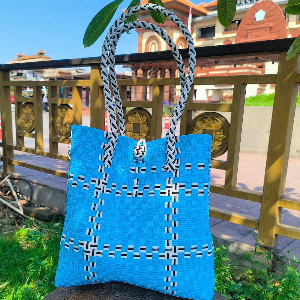 Tik Tak Tote Blue—perfect for a designer vibe from Oceania collection