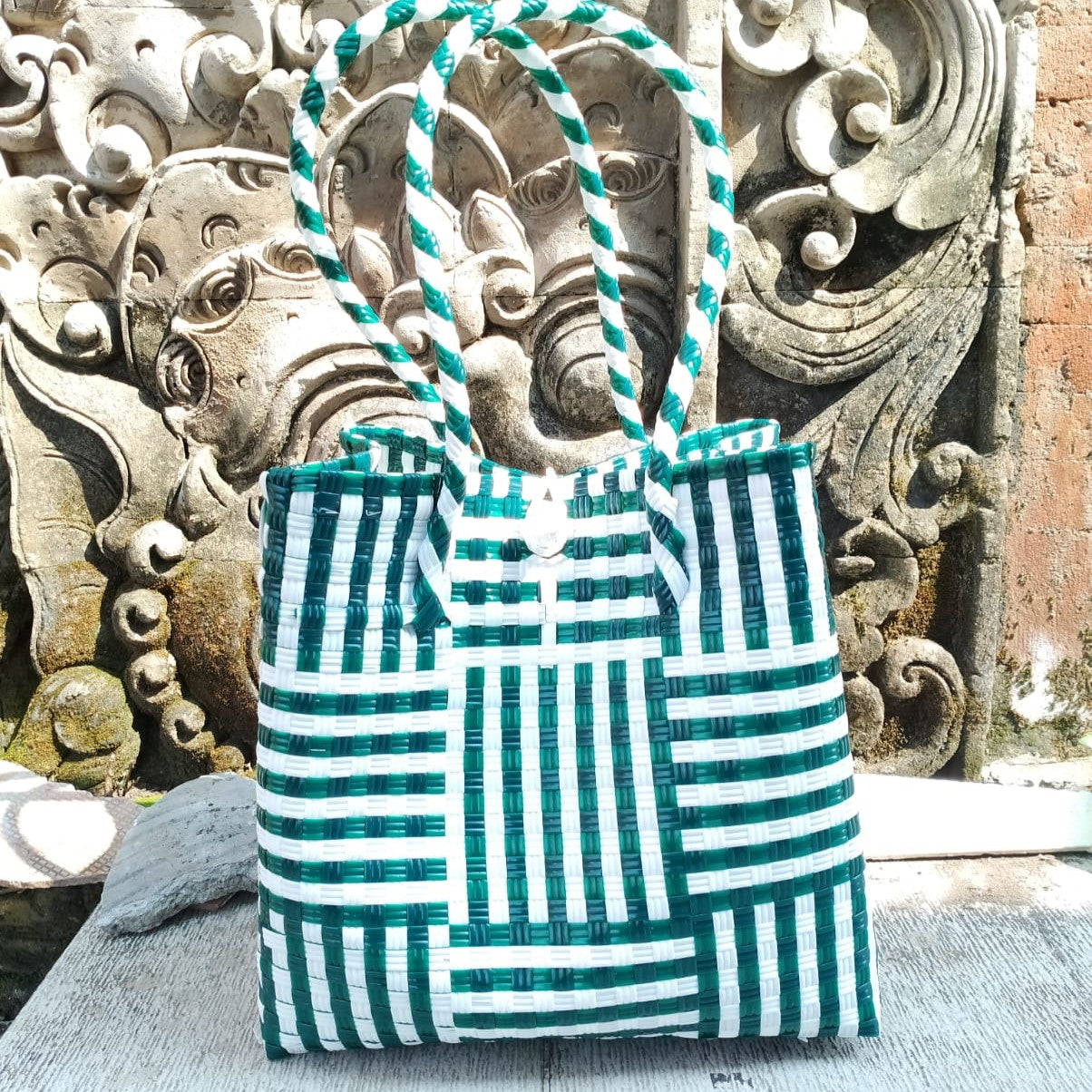 Flax Weave Recycled Tote – Eco Modern in Green & White