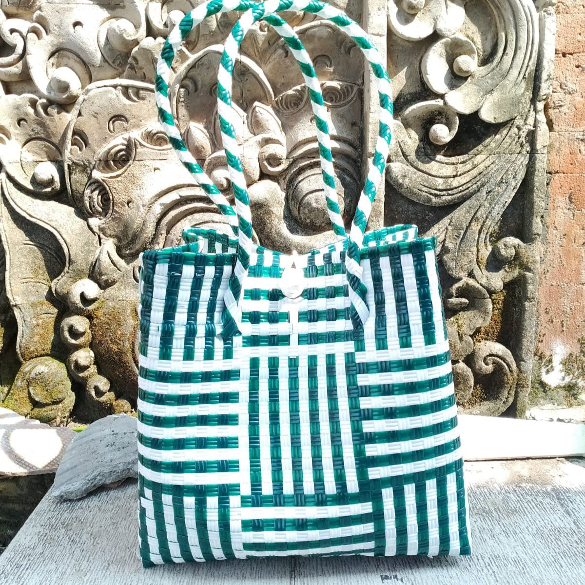 Flax Weave Recycled Tote – Eco Modern in Green & White