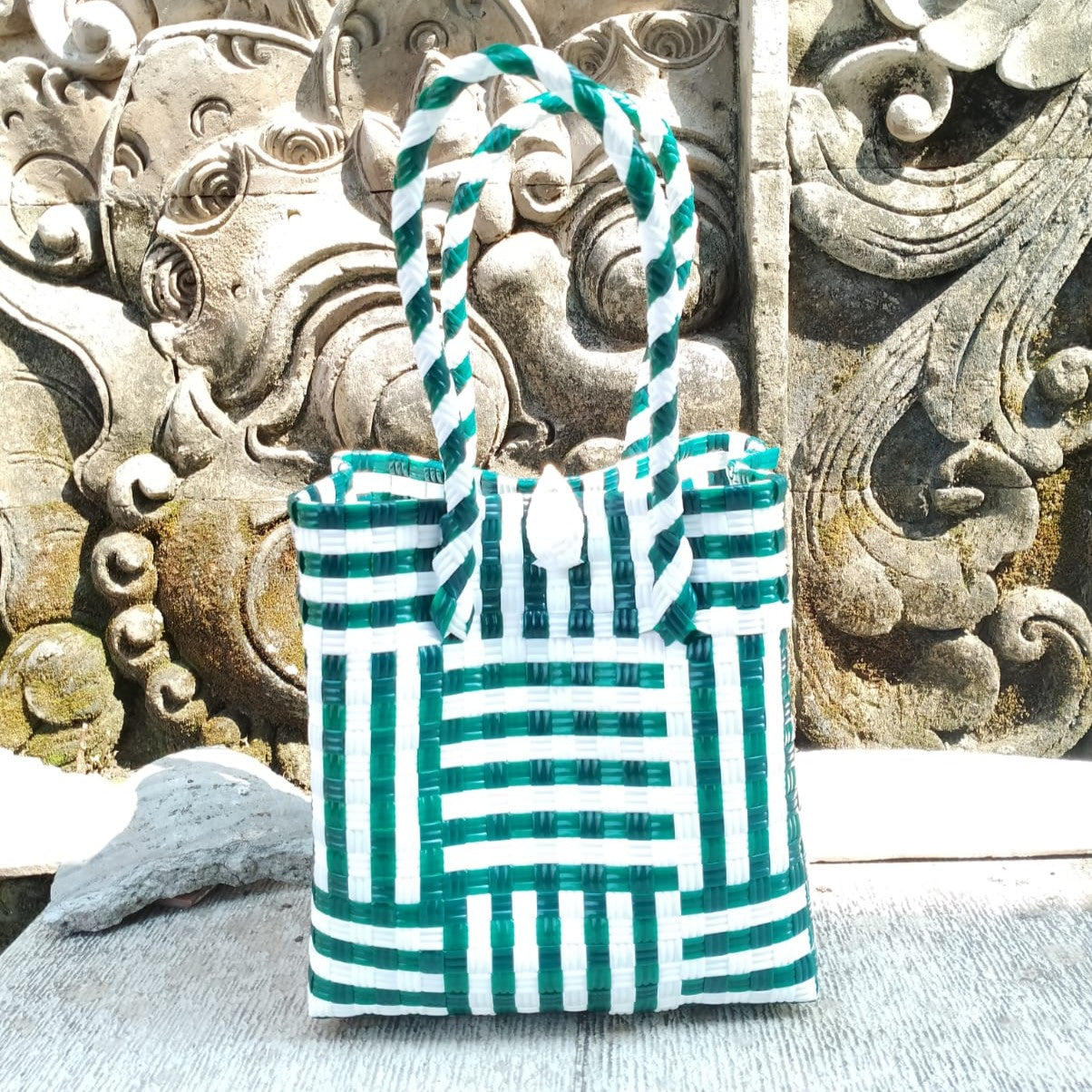 Flax Weave Recycled Tote – Eco Modern in Green & White