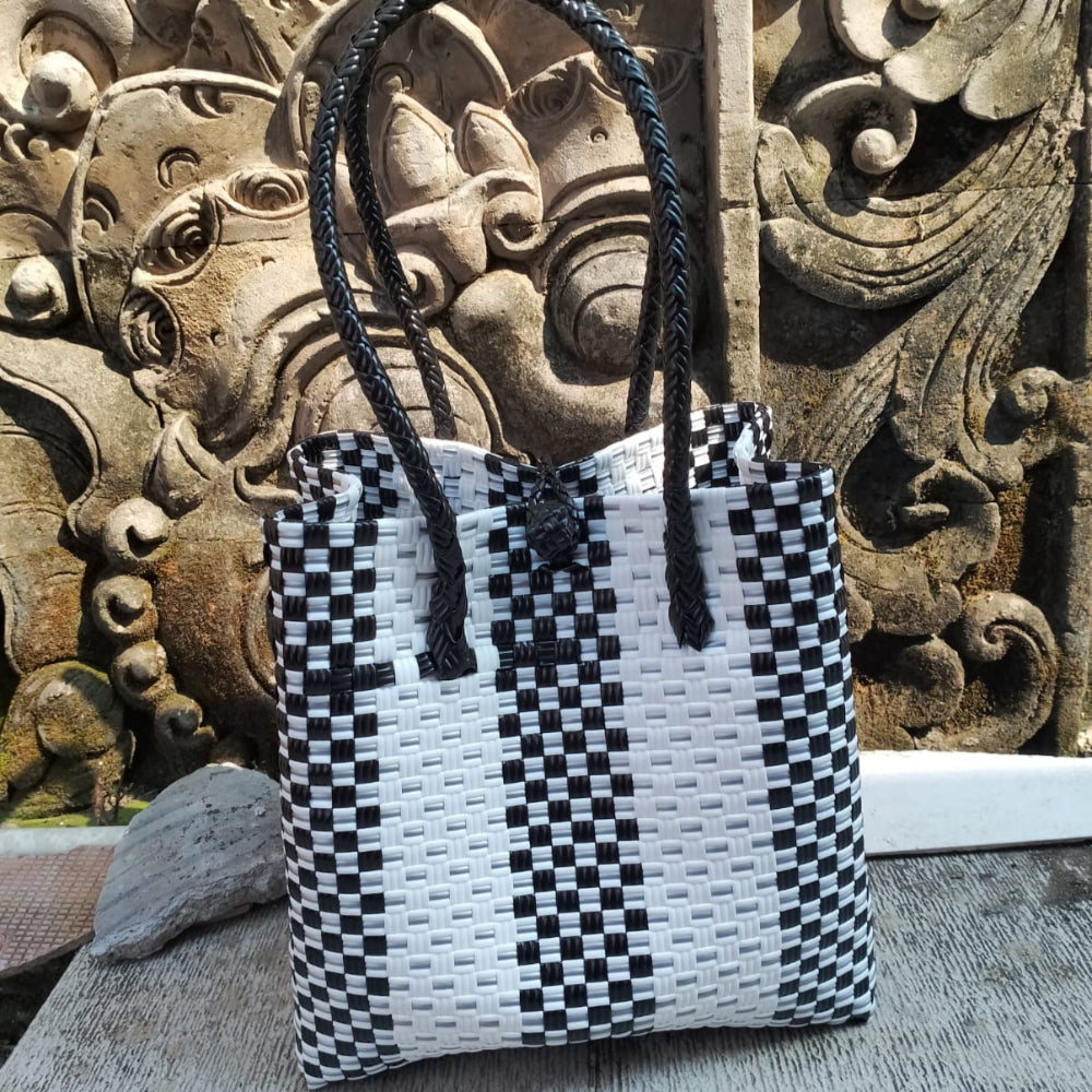 Savoy Stripe – Elegant and French-inspired from Chic collection